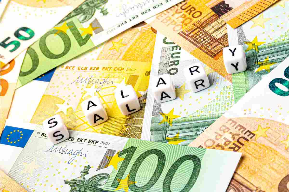 Stipendi, 150 euro in più in busta paga